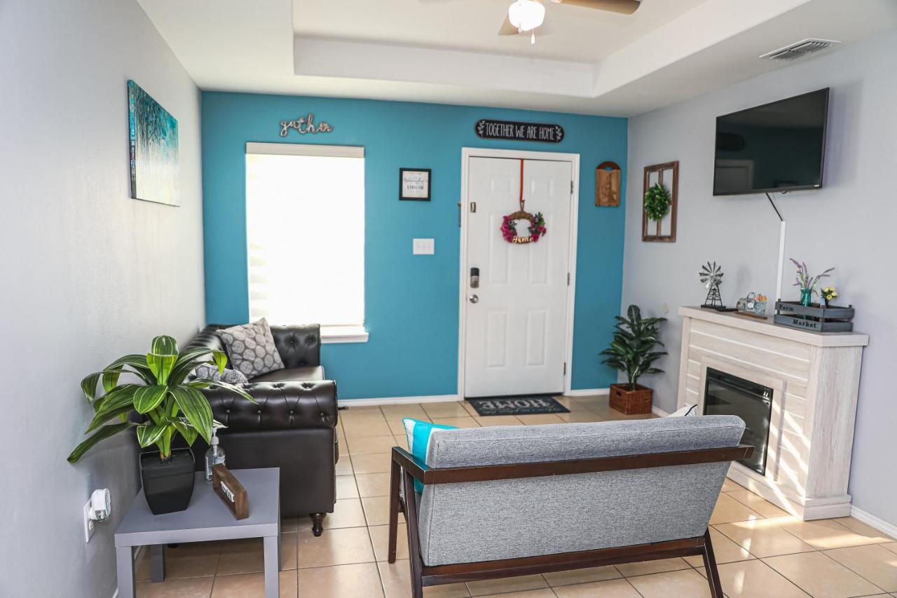 Casa Roble. Downtown Brownsville Luaran gambar